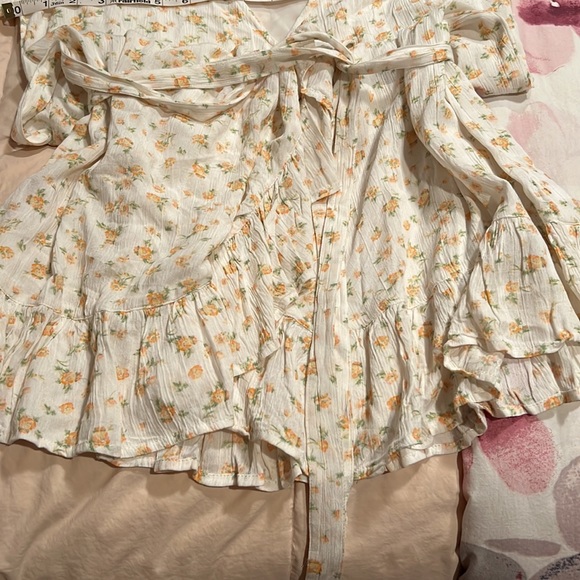 Billabong Wrap and Roll Floral mini dress - Picture 6 of 8